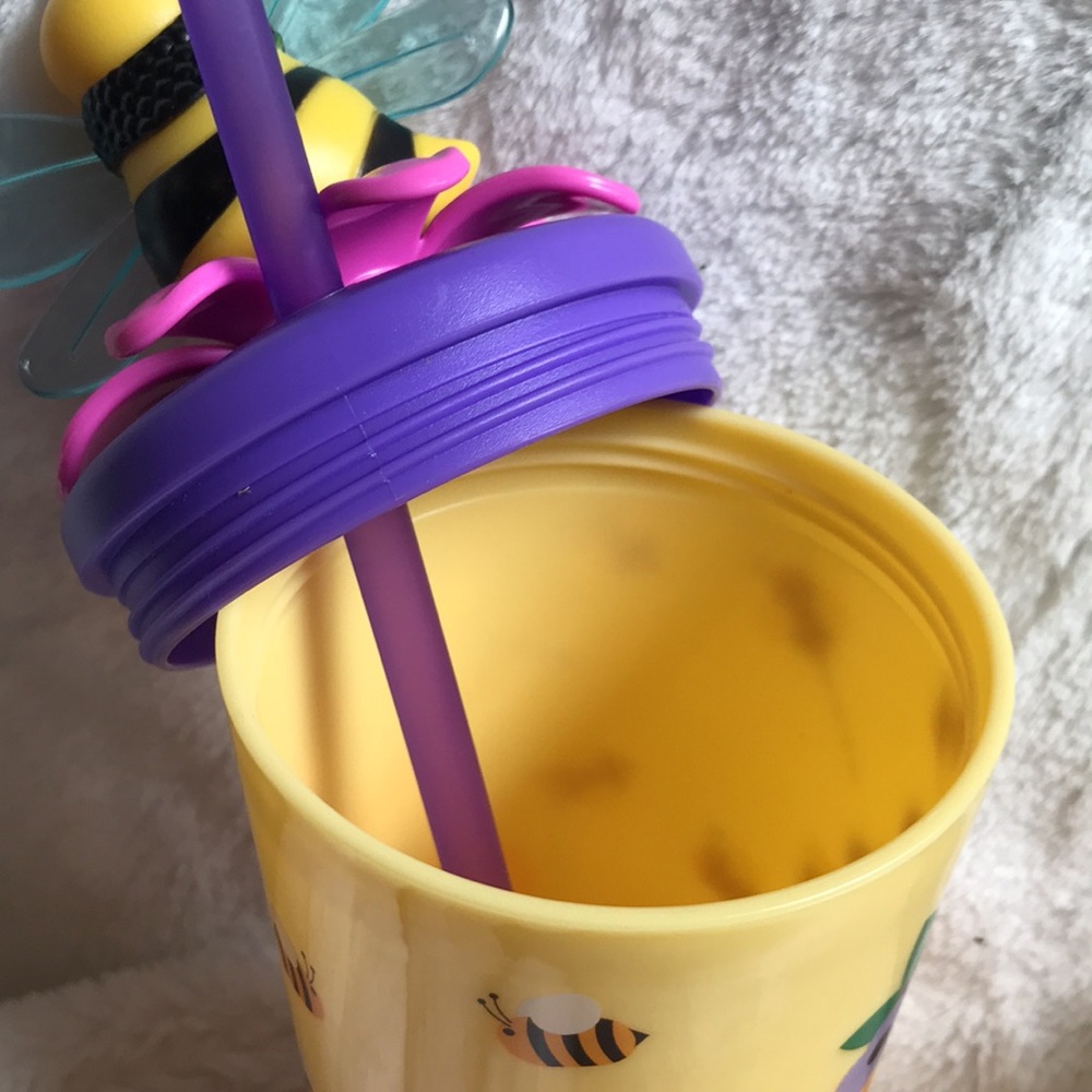 Bee cup🐝 - Picture 5 of 5